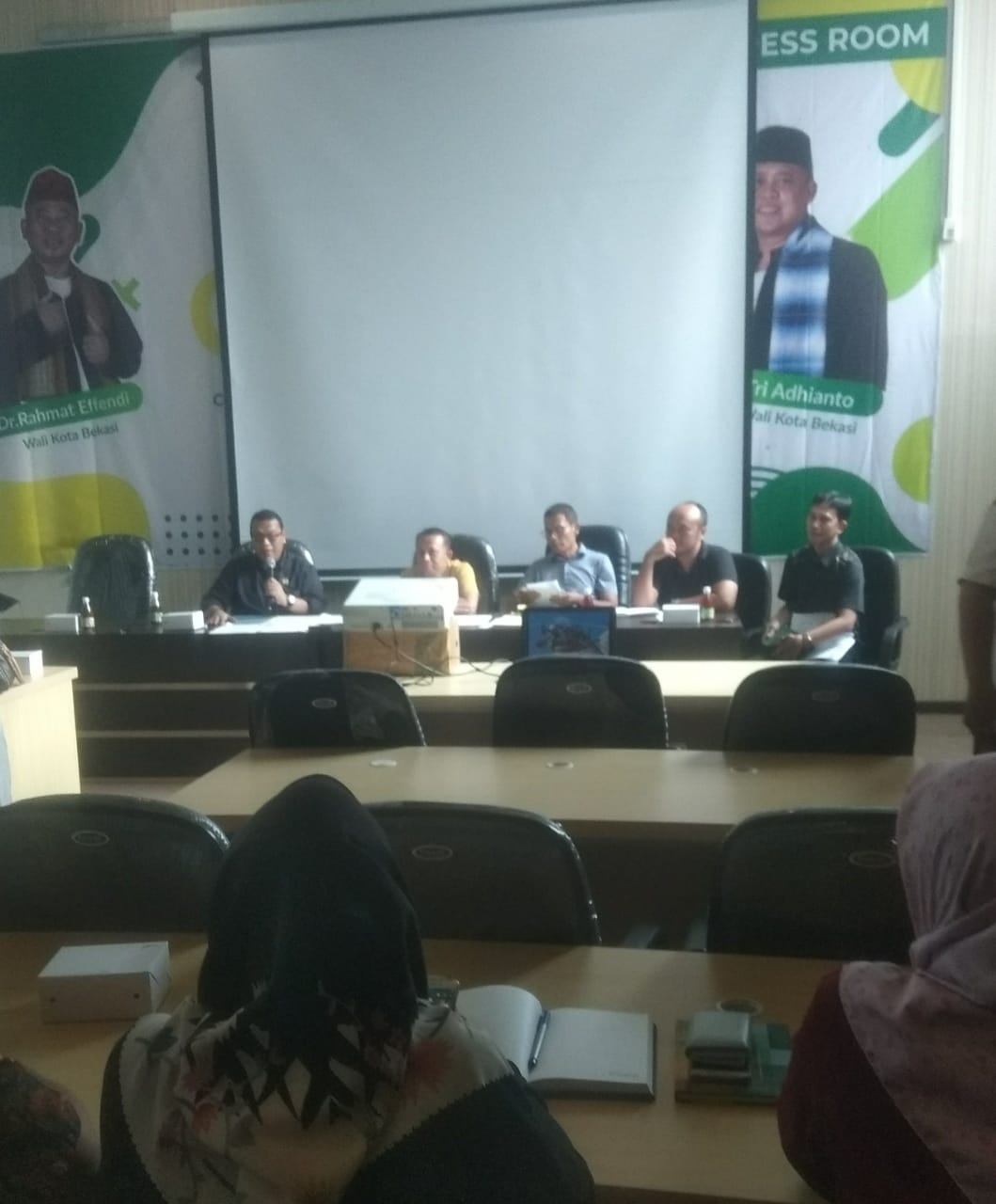 DPRD Kota Depok Studi Banding Perda Pengolahan Pasar Rakyat