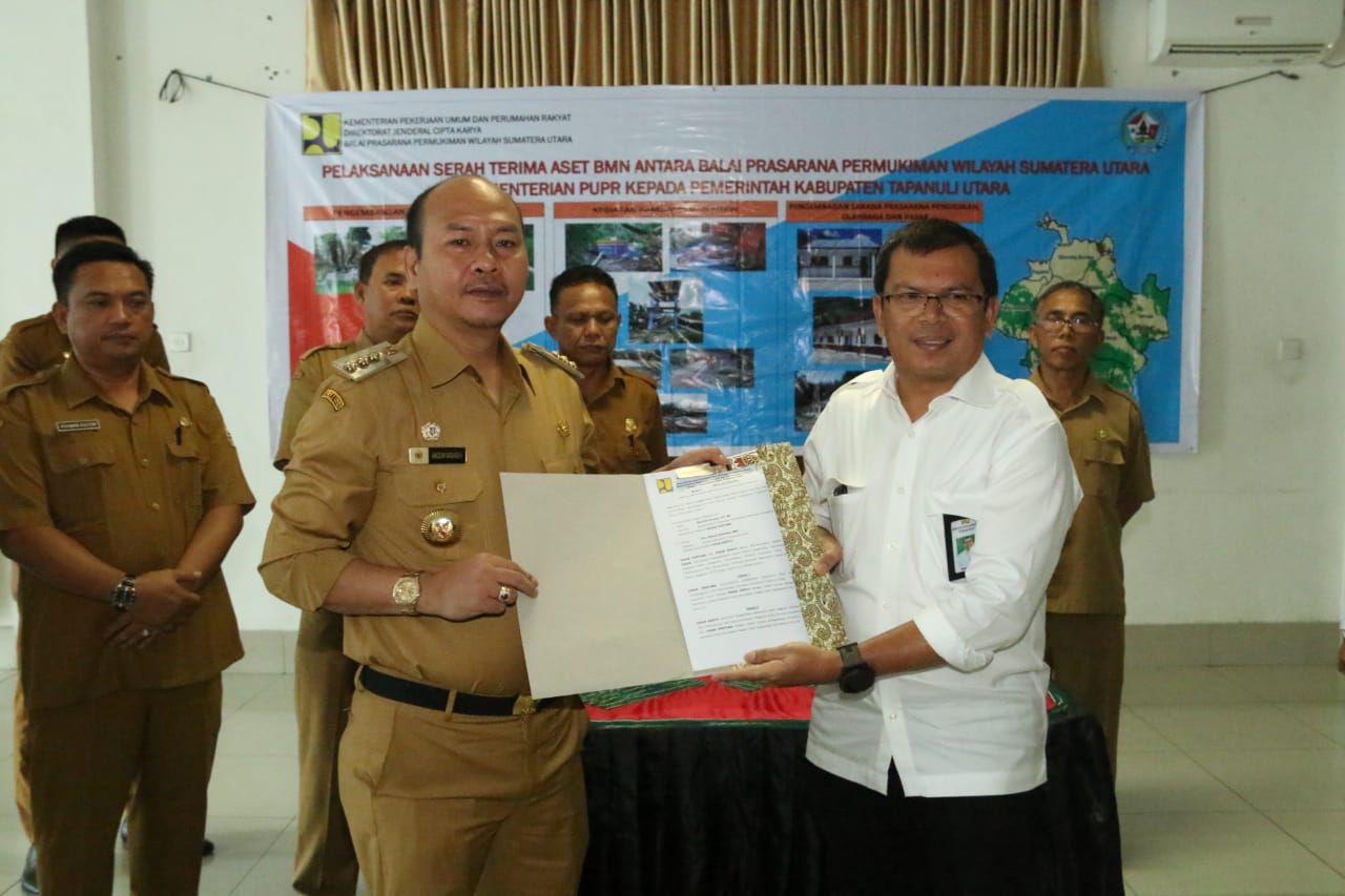 Bupati Taput Terima Aset BMN dari Kementerian PUPR