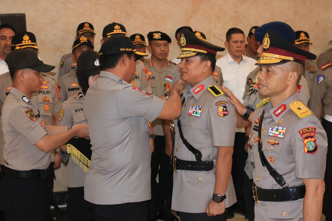 Kapolda Metro Pimpin Sertijab Wakapolda Brigjen Pol Hendro Pandowo