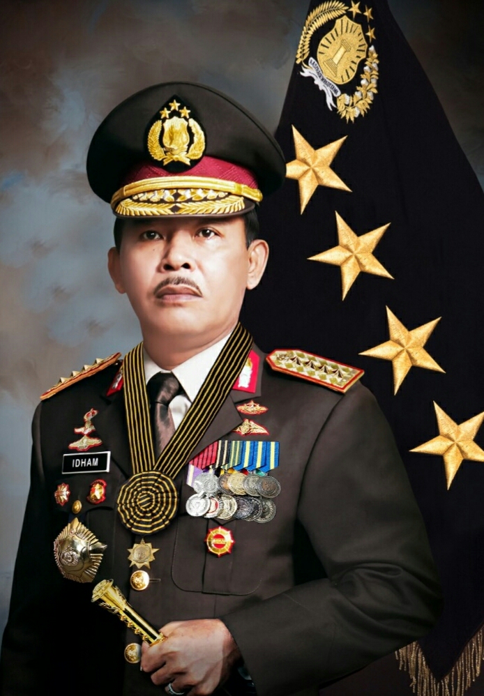 Kepala Kepolisian Negara Republik Indonesia. Mengeluarkan Maklumat Tentang Penanganan Penyebaran Virus Corona