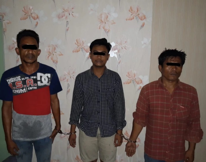 Tiga Pengedar Sabu Diringkus Polisi Saat Lakukan Penyekatan di Jalan Raya Inspeksi Kali Malang