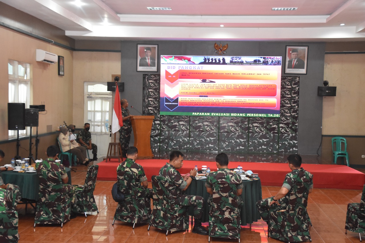 Danrem Pimpin Rapat Evaluasi Program Kerja dan Anggaran Korem 044/Gapo TA. 2021