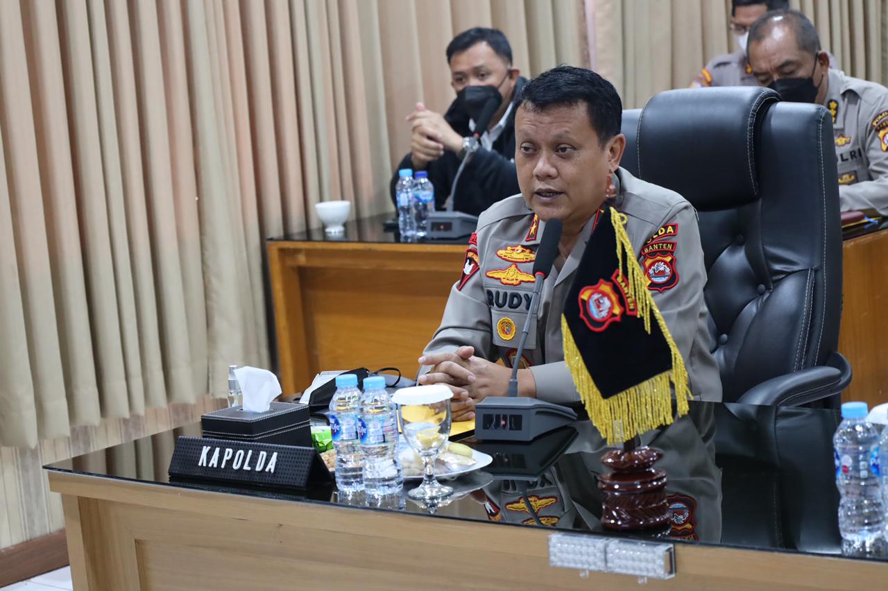 Kapolda Banten Pimpin Anev Mingguan Sampaikan Capaian Vaksinasi, GKTM dan Laka Lantas