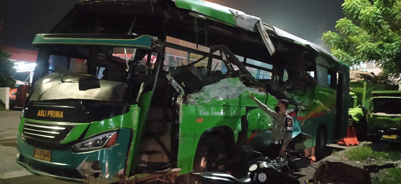 Dirlantas Polda Banten: Dua Penumpang Meninggal Dalam Kecelakaan Bus di Tol Tangerang-Merak