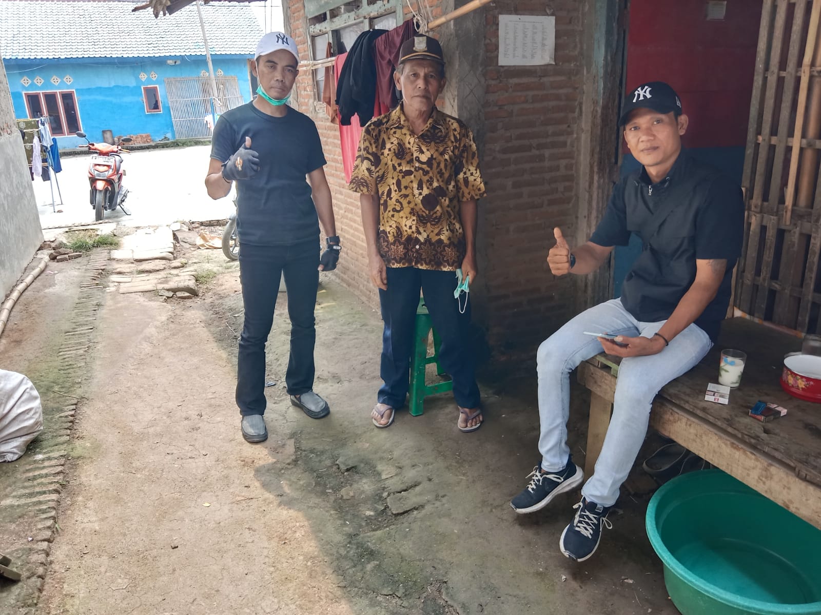 Rumah Hampir Ambruk Butuh Perhatian Dari Pemerintah Bekasi