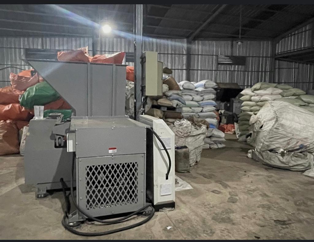 Terkait Dugaan Kelola Limbah B3 Tanpa Izin Yang Tidak Benar, Sang Pemilik Buka Suara