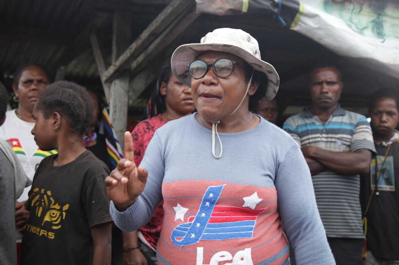 Terkendala Akibat Ulah KKB, Tenaga Medis: TNI-Polri Harus Selalu Bersama Masyarakat!