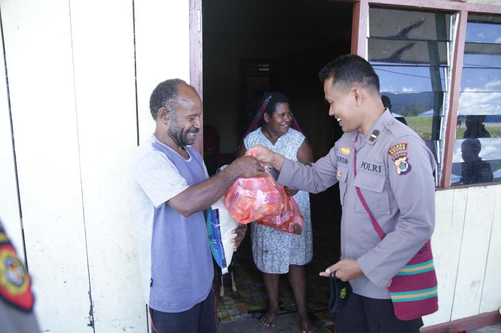 Program Peka, Binmas Noken Wilayah Nduga Beri Pesan Kamtibmas di Kampung Kenyam