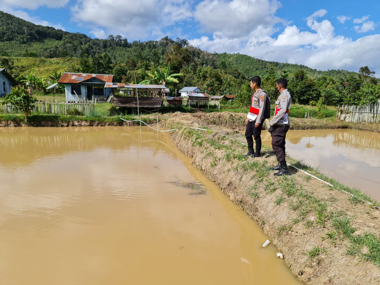 Sambangi Spot Perikanan Binaannya, Begini Tanggapan Binmas Noken di Pegunungan Bintang