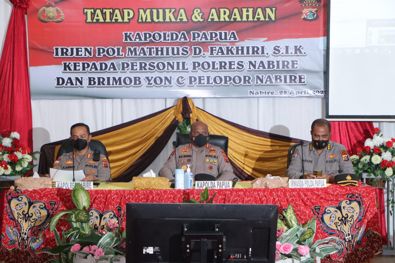 Berikan Semangat Kepada Personel, Kapolda Papua Beri Arahan dan Tatap Muka di Polres Nabire