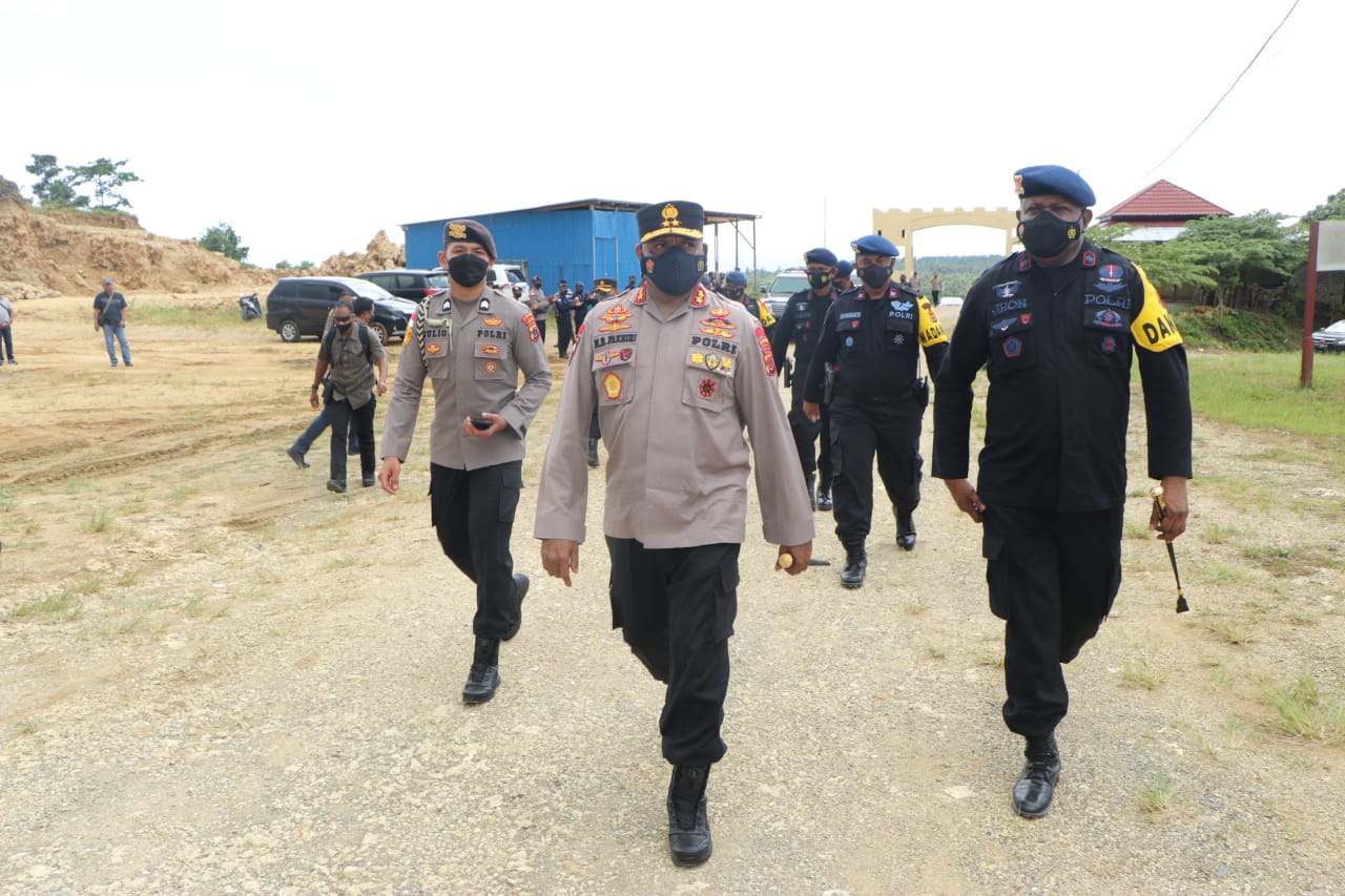 Mengecek Kesiapan Personel, Kapolda Papua Meninjau langsung Mako Batalyon C Pelopor Polda Papua