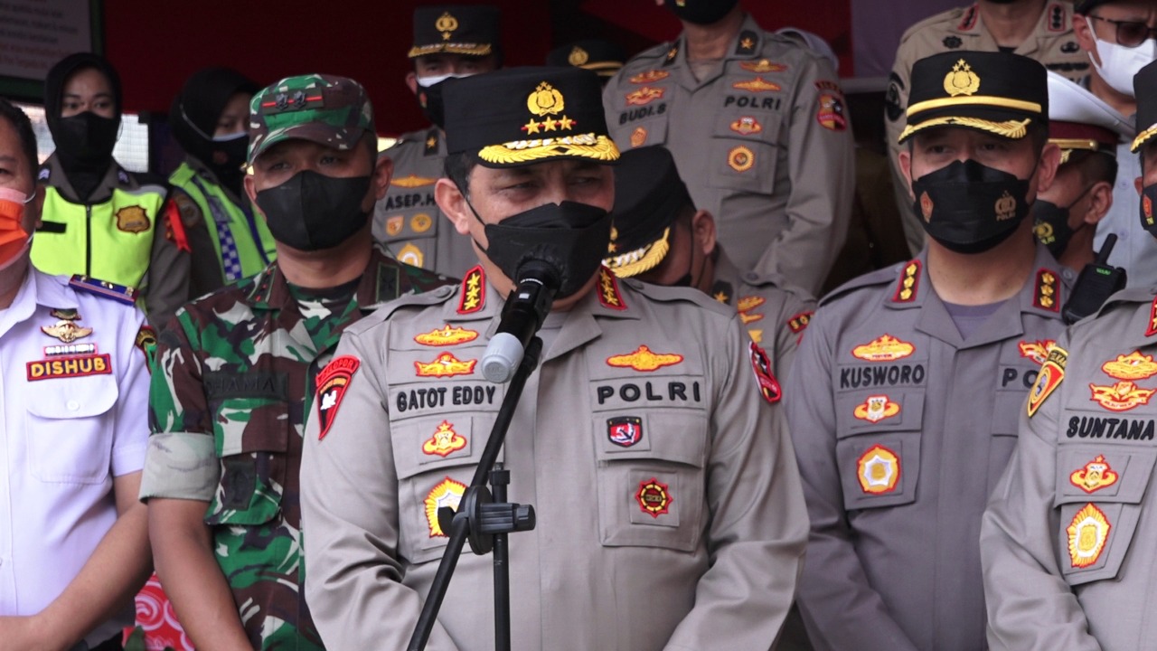 Tinjau Pos Pam, Polri Paparkan Upaya Wujudkan Mudik Aman dan Sehat