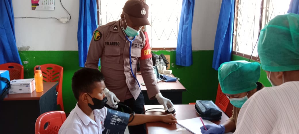 Dukung Pelaksanaan Mudik Lebaran, Tim Vaksinator Gabungan Percepat Vaksinasi Bagi Masyarakat