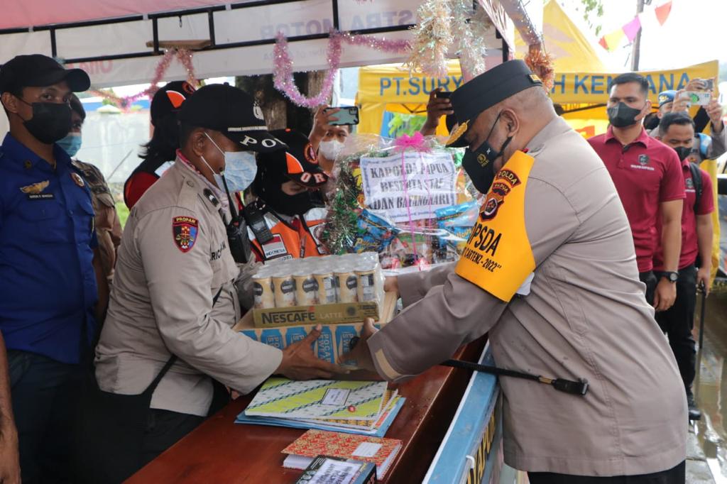 Kapolda Papua cek Pos Pengamanan dan Gerai Vaksin di Kota Jayapura