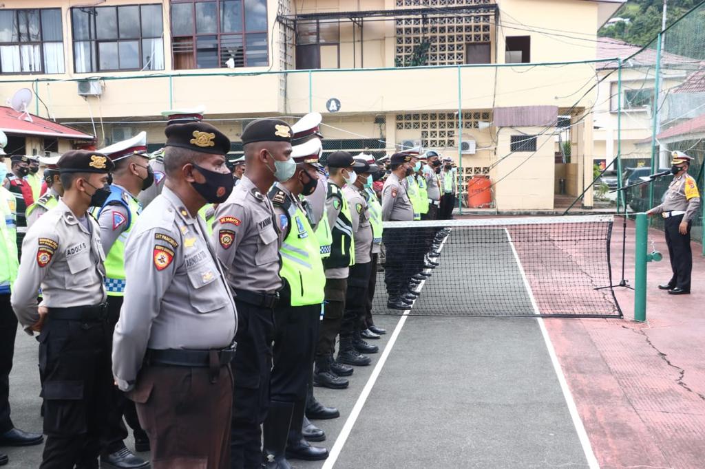 Kasatgas Opsda Ketupat Cartens 2022 Pimpin Apel Dalam Rangka Pengamanan Malam Takbiran