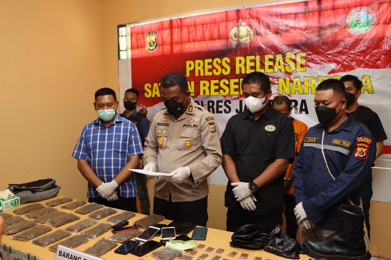 Polisi Amankan 2 Pelaku Penyalahgunaan Narkotika Jenis Ganja