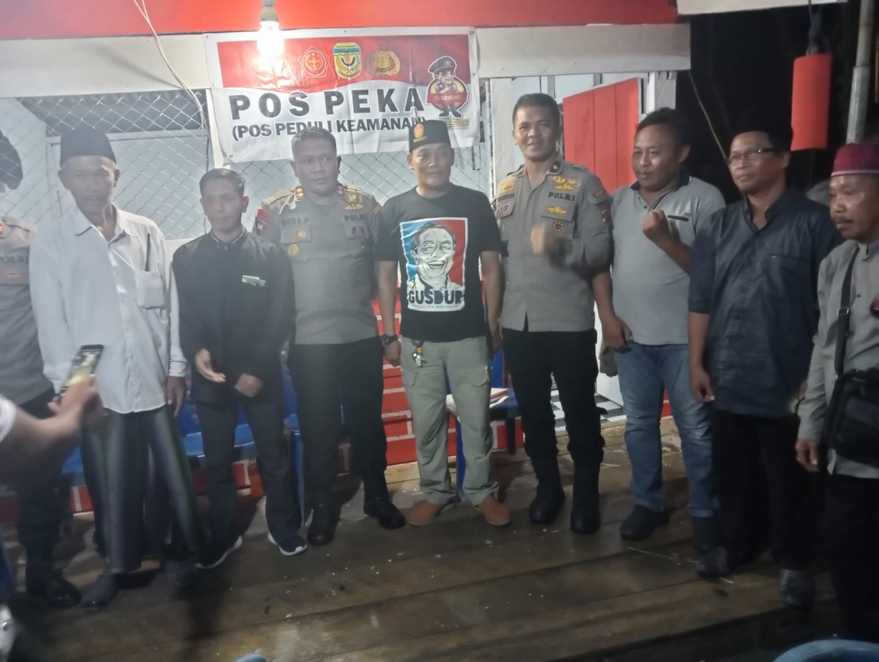 Tingkatkan Pemeliharaan Kamtibmas, Kapolres Mimika Resmikan Pos Peka Pasar Sentral