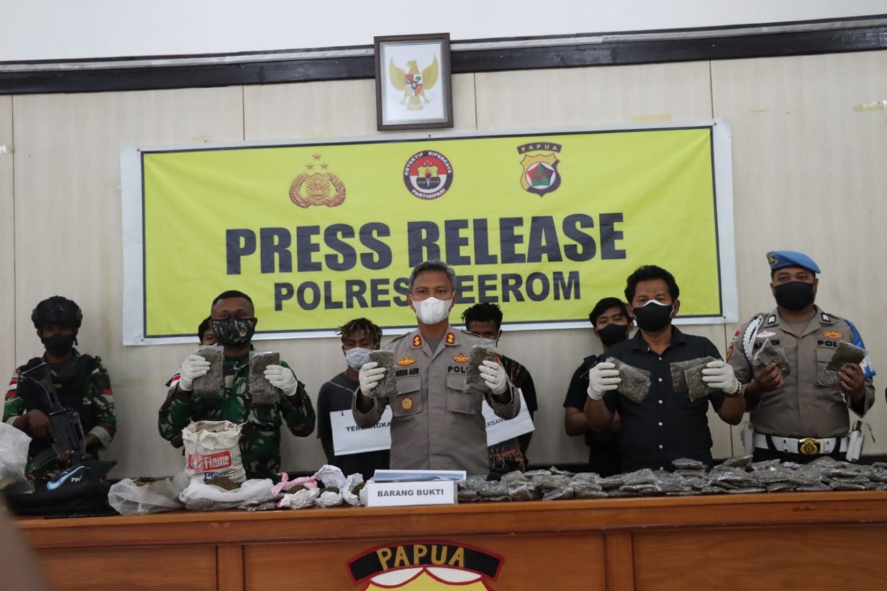 Polres Keerom Mengamankan 7,2 KG Narkotika Jenis Ganja, Hasil Dari Tangkapan Satgas Kompi Pamtas TNI