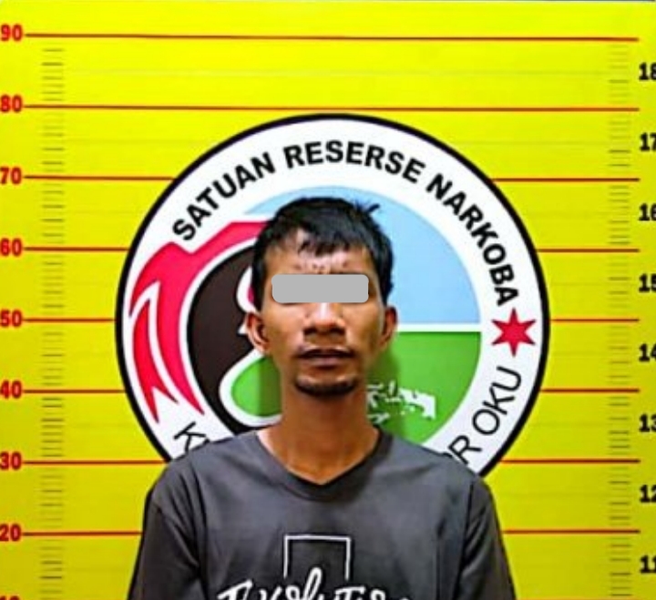 Tersangka FR Ditangkap Polisi Simpan Sabu Dalam Kantong