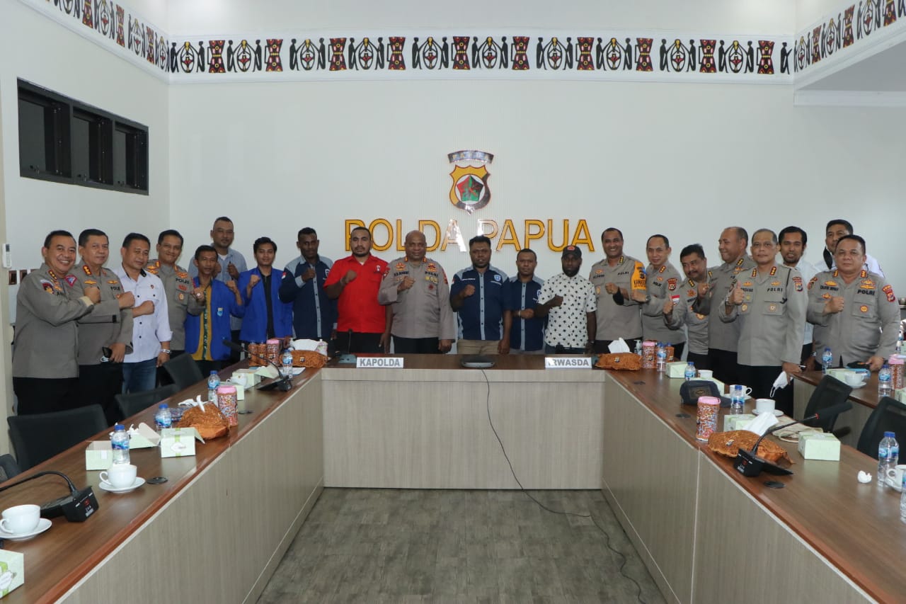 Kapolda Papua Hadiri Secara Virtual Launching Rumah Kebangsaan Yang Dipimpin Oleh Bapak Kapolri