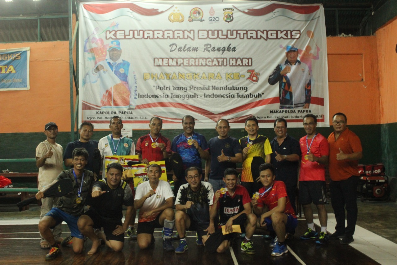 Polda Papua Gelar Kejuaraan Final Bulutangkis Dalam Rangka Memperingati Hut Bhayangkara ke-76