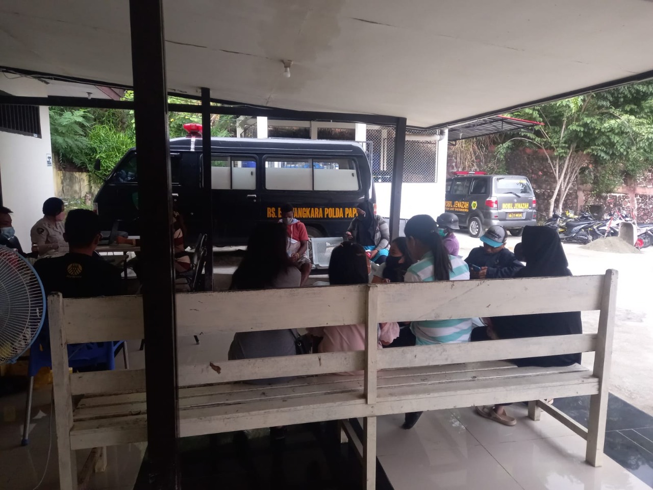 Sambut Hari Bhayangkara, Bid Dokkes Polda Papua Gelar Vaksinasi Massal