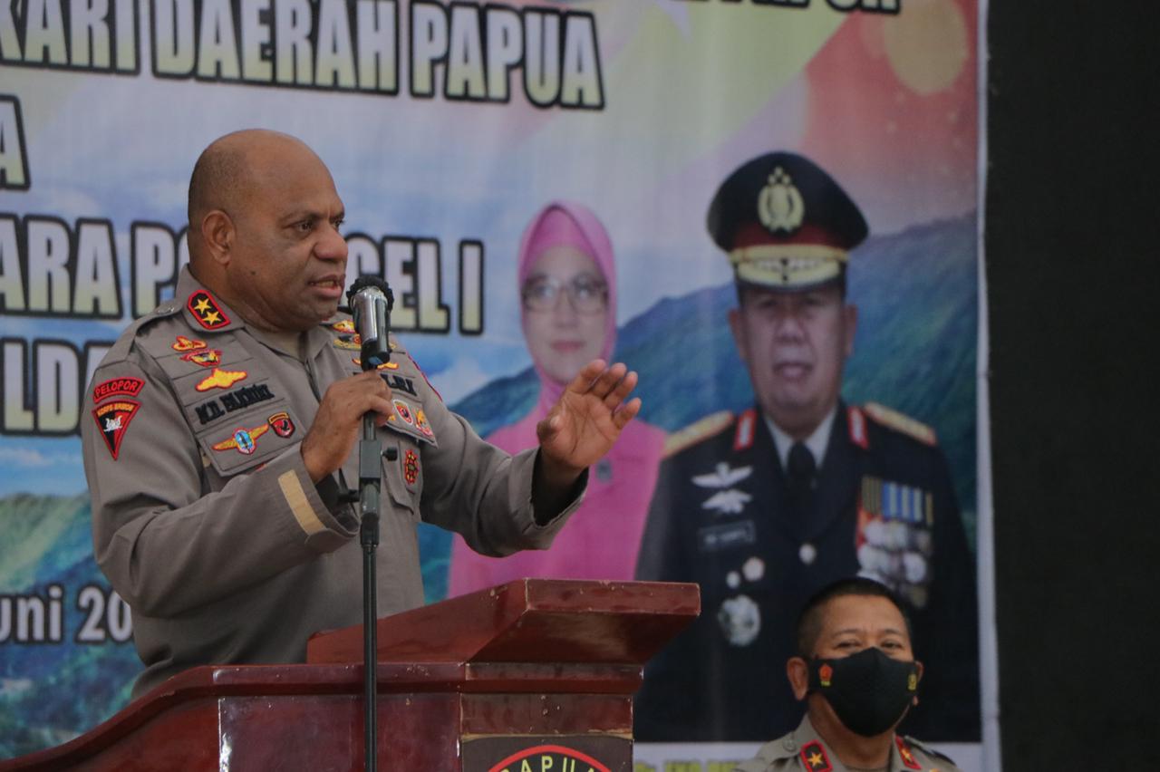 Pembekalan Kapolda Papua Kepada Siswa Diktuk Ba Polri Gelombang I T.A. 2022 SPN Polda Papua