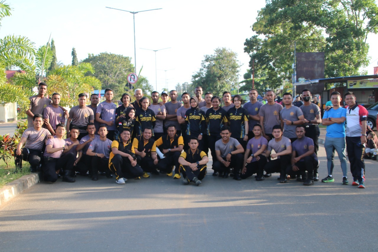 Polres Merauke Laksanakan Car Free Day Dalam Memeriahkan Hari Bhayangkara Ke-76