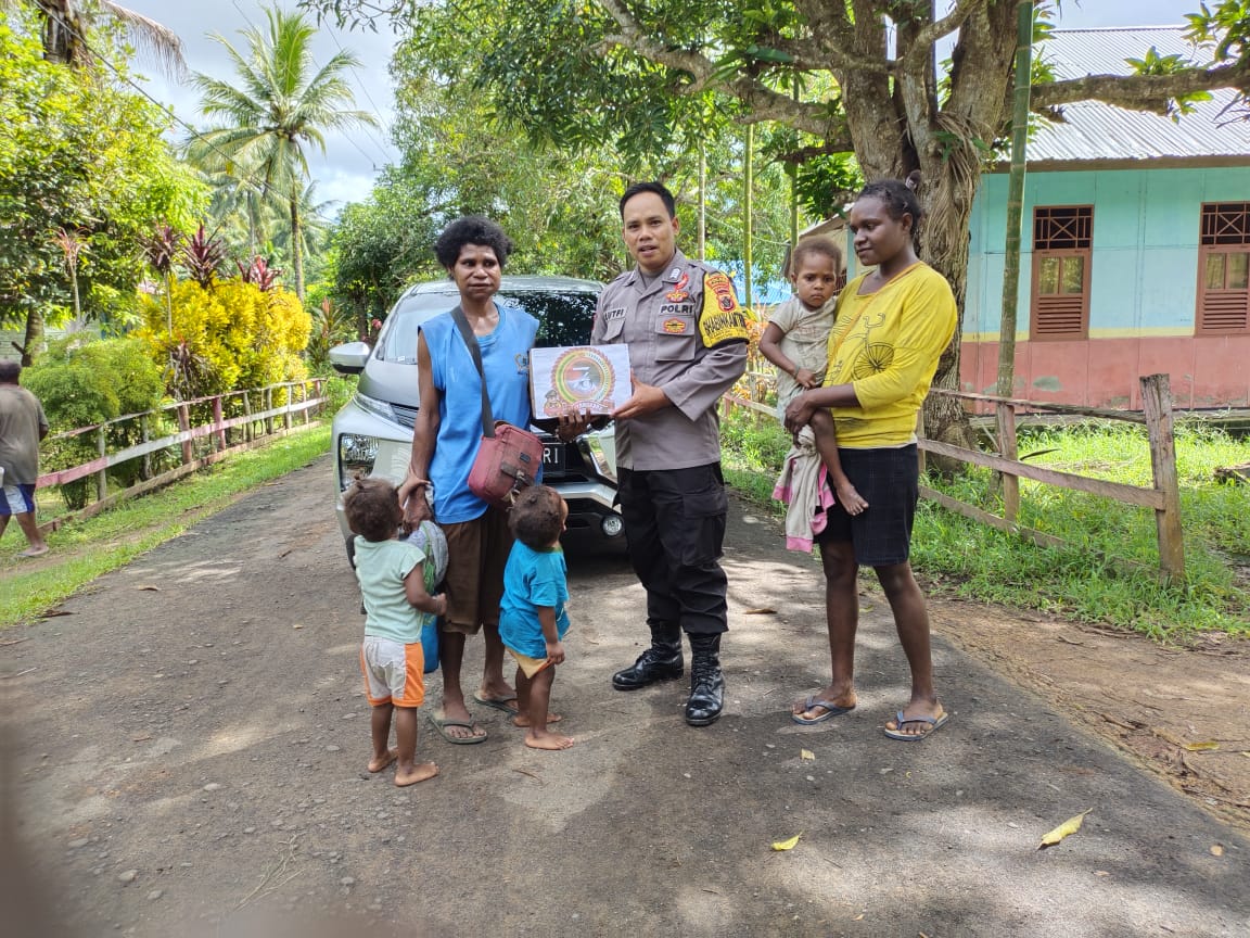 Bhabinkamtibmas di Merauke Terus Gencarkan Program DDS
