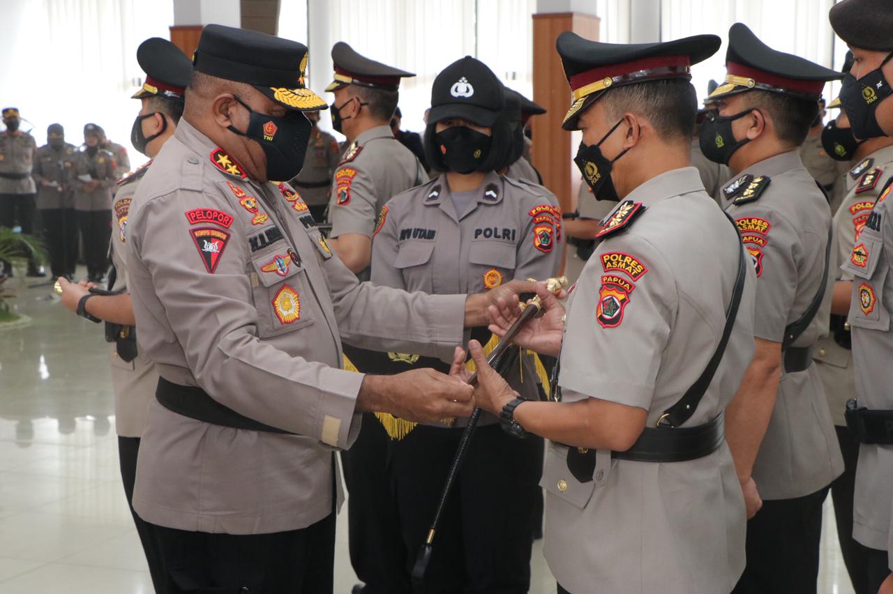 Kapolda Papua Pimpin Upacara Sertijab Wakapolda Papua, 2 PJU dan 11 Kapolres Jajaran Polda Papua