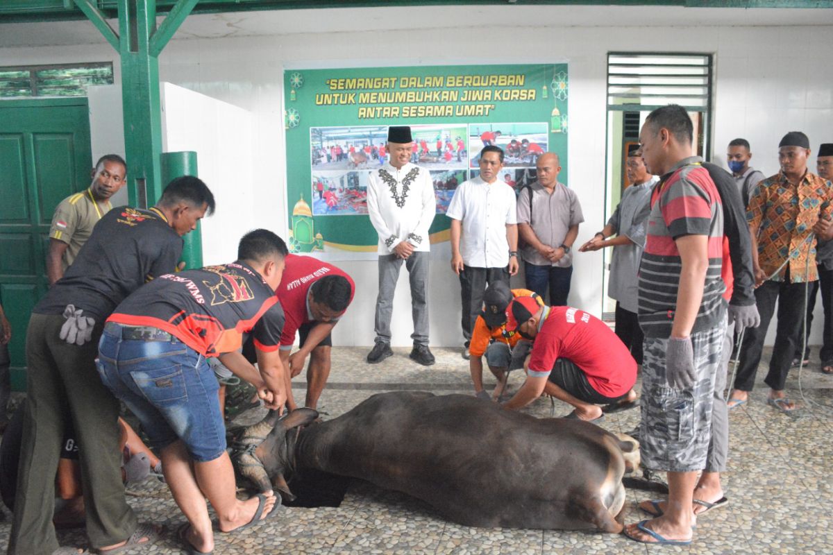 Danrem 172/PWY Ajak Prajuritnya Peduli Sesama dengan Berkurban