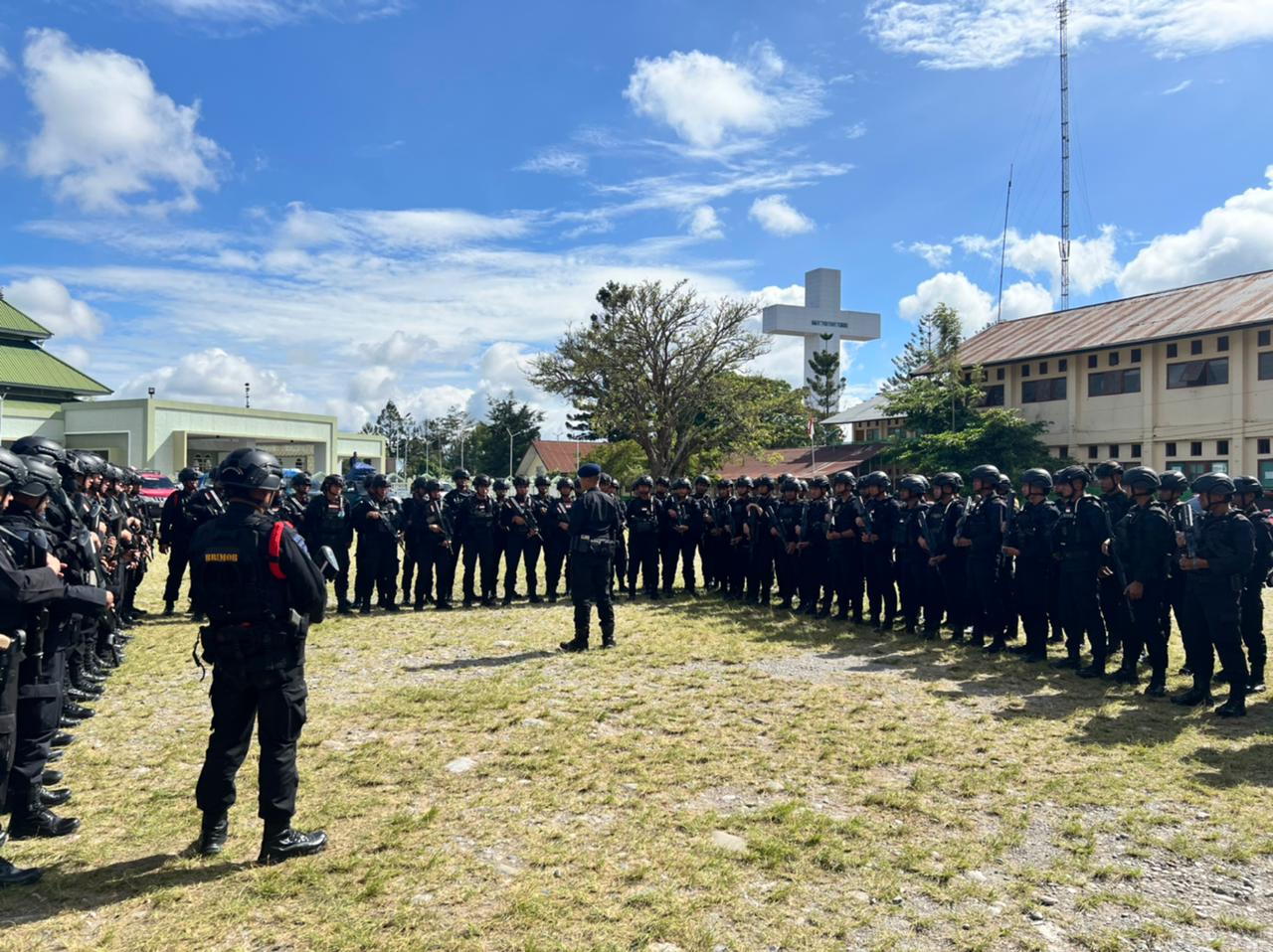 Bantu Ciptakan Situasi Kondusif, Ratusan Personel Brimob Dikirim ke Kabupaten Mamberamo Tengah