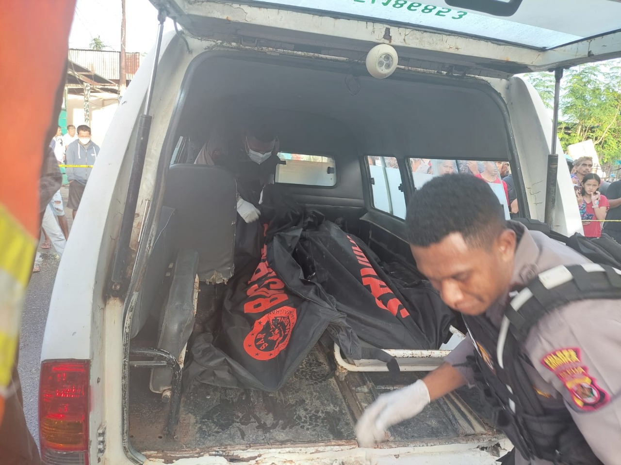 Polisi Tangani Kasus Kebakaran Yang Terjadi di Jalan Kartini Kabupaten Mimika