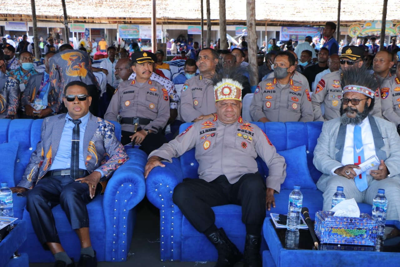 Kapolda Papua Hadiri Acara Sidang Sinode XVIII GKI di Tanah Papua Tahun 2022