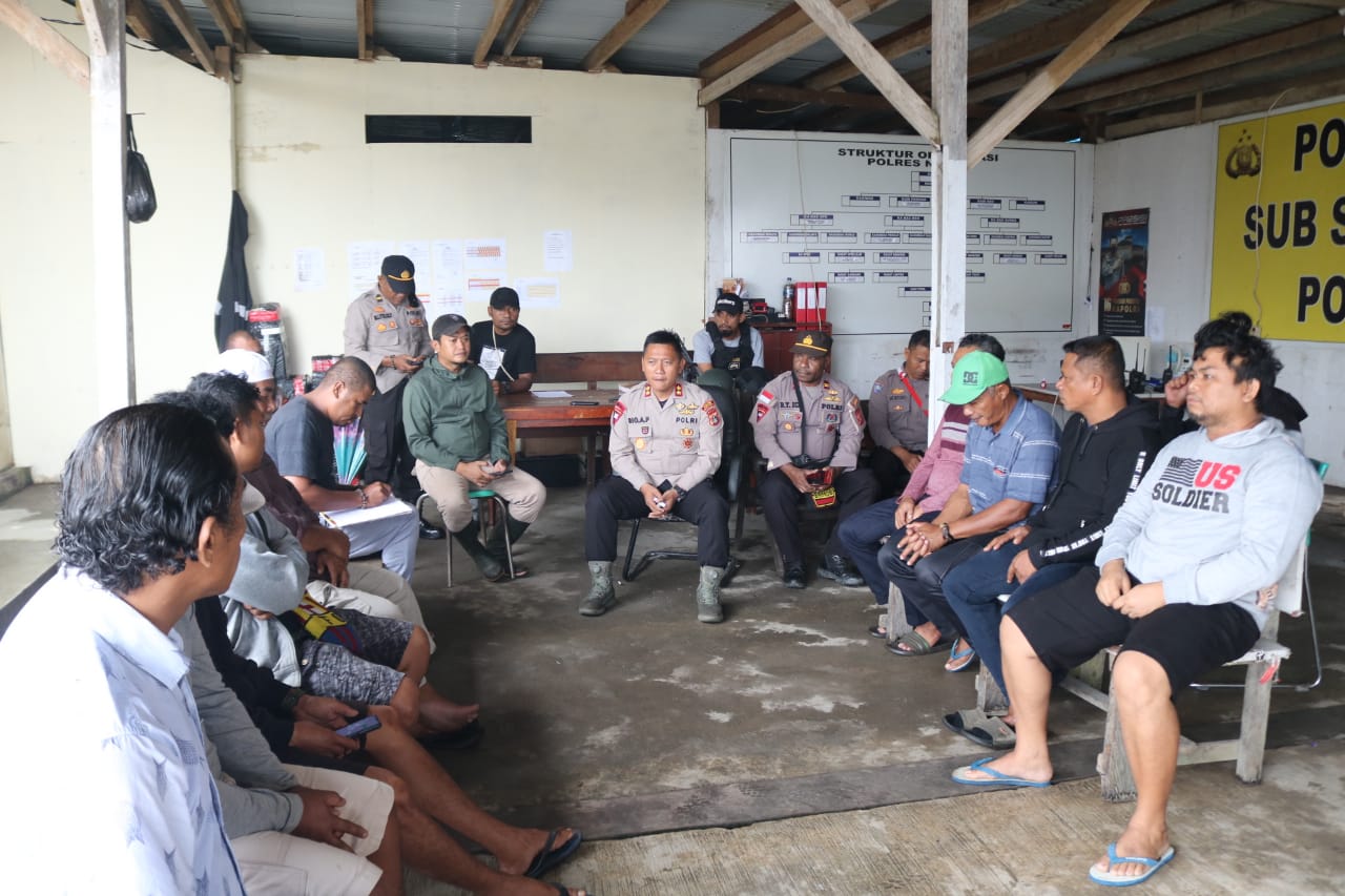 Antisipasi Kelangkaan Sembako Pasca Penyerangan KKB, Kapolres Gelar Tatap Muka Bersama Para Pedagang di Nduga
