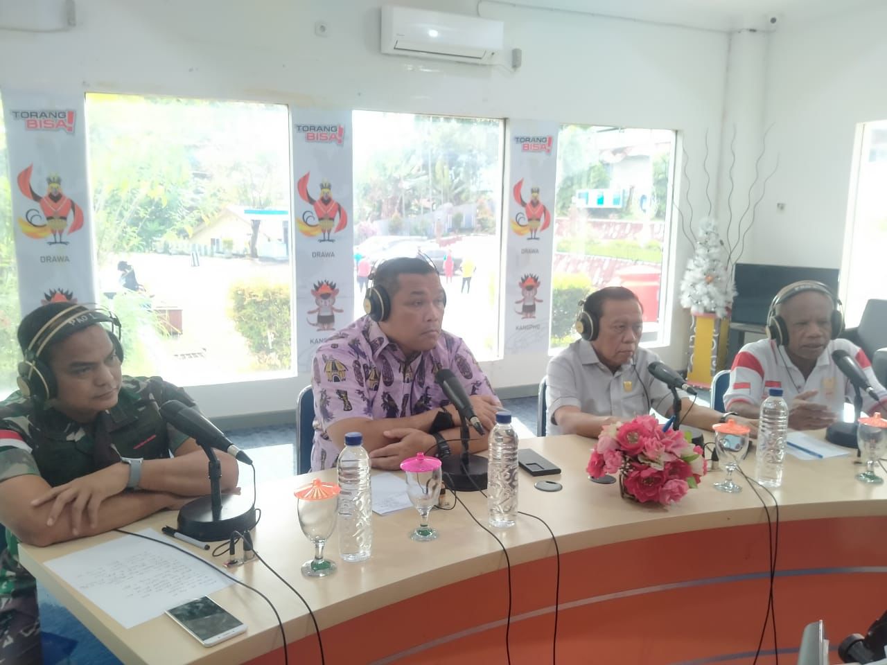 Dialog Interaktif RRI Dengan Tema Peranan Paguyuban Dalam Mendorong Kedamaian di Papua