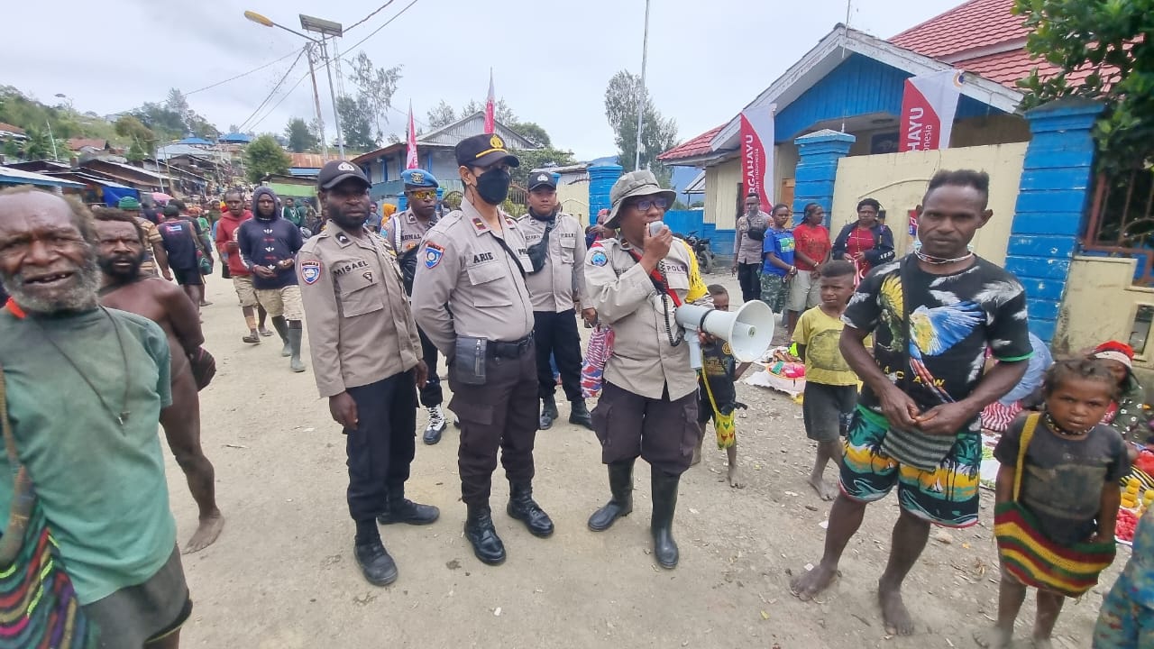 Aktifitas Masyarakat Intan Jaya Sampai saat ini Berjalan Normal