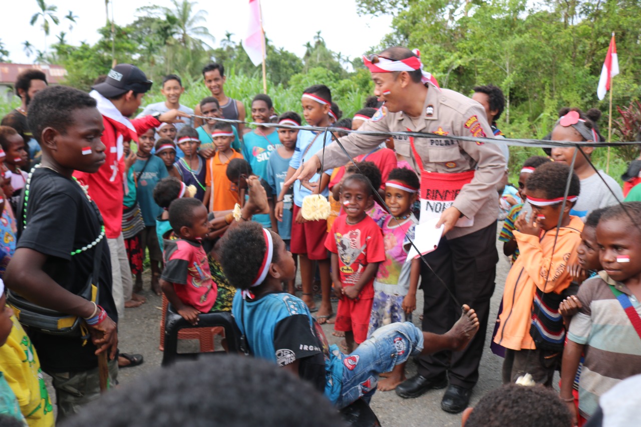 Seru, Binmas Noken Mimika Sambut Hari Kemerdekaan RI Ke-77 Dengan Menggelar Lomba di Kampung Mulia Kencana