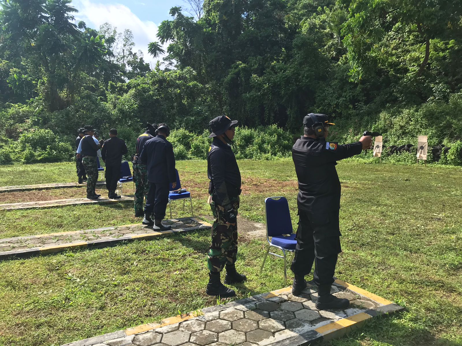 Asah Kemapuan Personil Lapas Narkotika Nusakambangan Latihan Bersama Kopasus