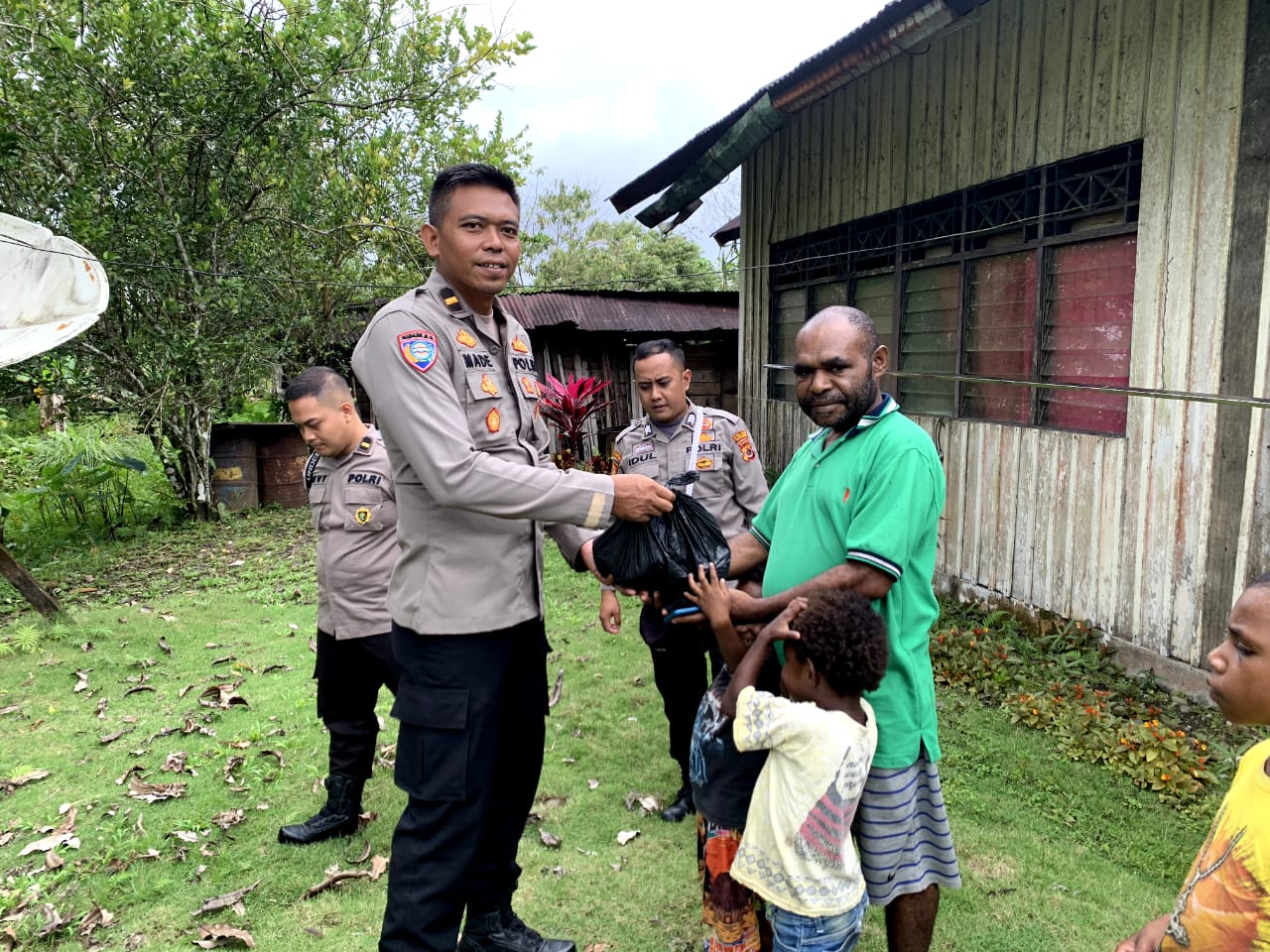 Lewat Koteka, Binmas Noken Ajak Tokoh Suku Hubla Jaga Kamtibmas