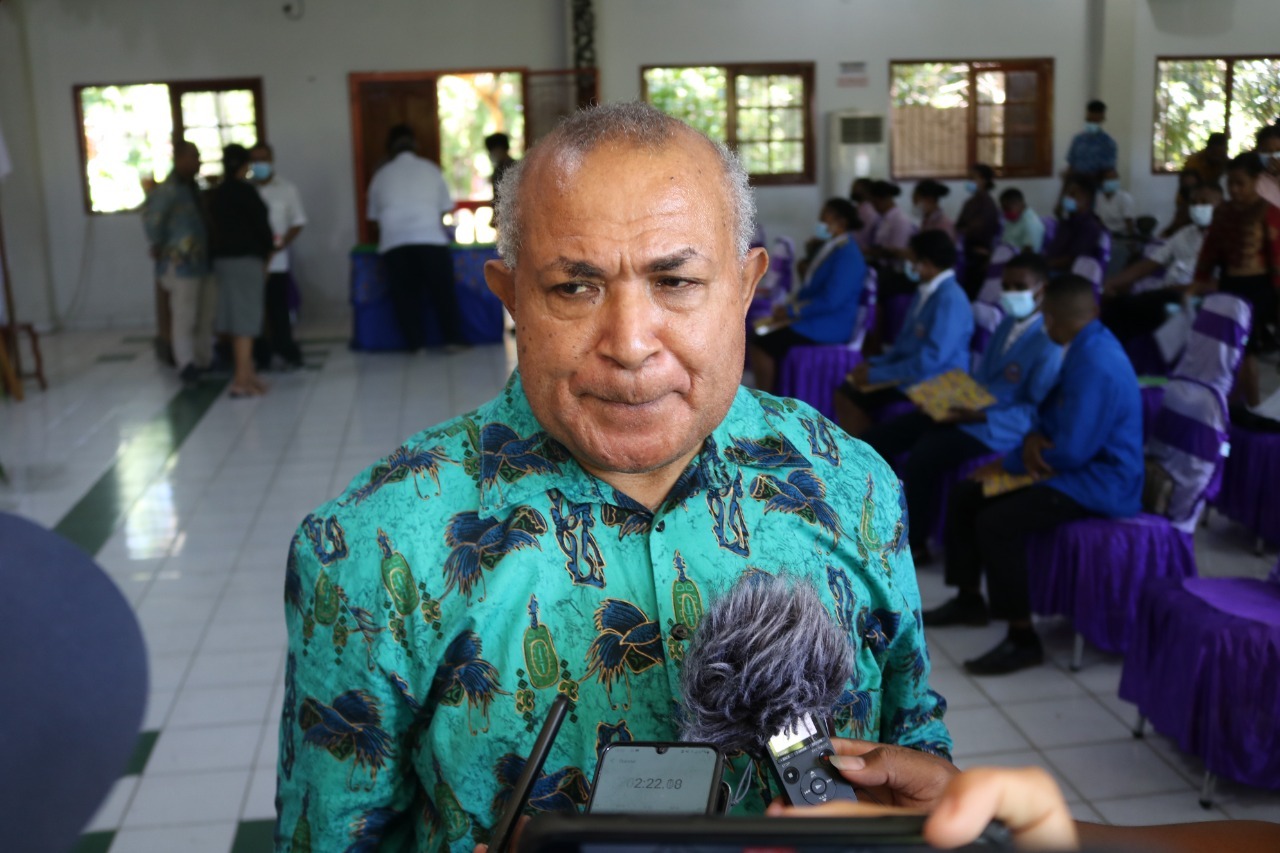 Wakil Ketua III STFT GKI S. Kijne : Ini Merupakan Bukti Perhatian Kepolisian Akan Anak Didik Kami
