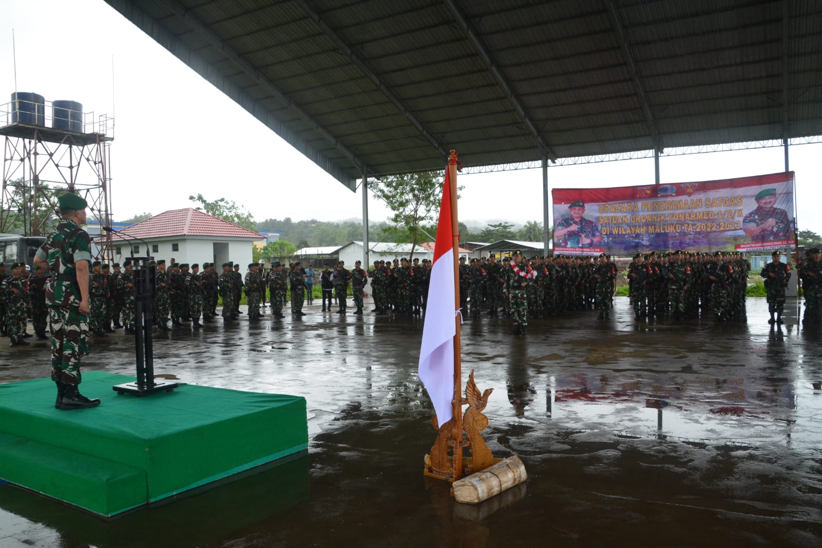 Tiba di Maluku, Satgas Yonarmed 1 Kostrad Disambut Oleh Pangdam XVI/Pattimura