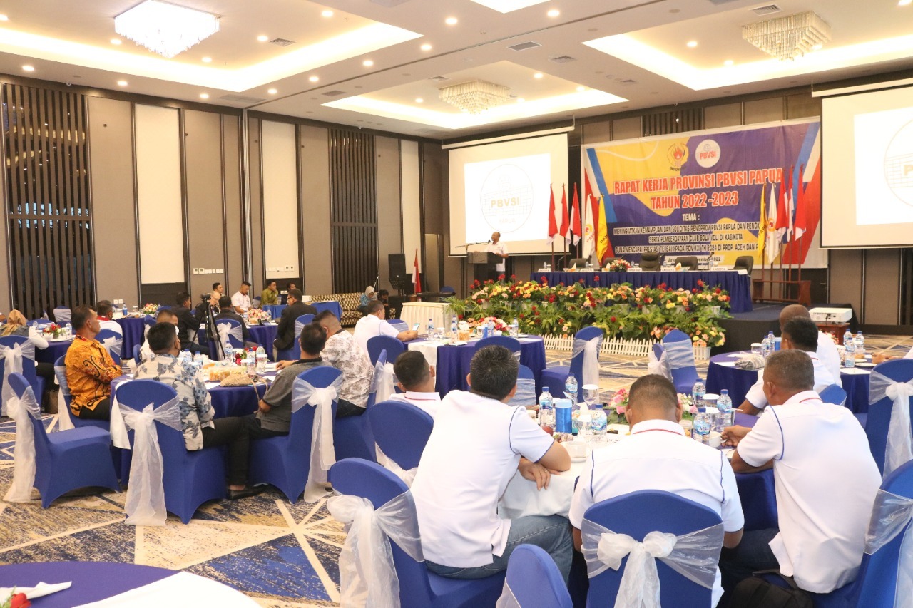 Wakapolda Papua Pimpin Rapat Kerja Pengurus Provinsi PBVSI Papua Tahun 2022-2023