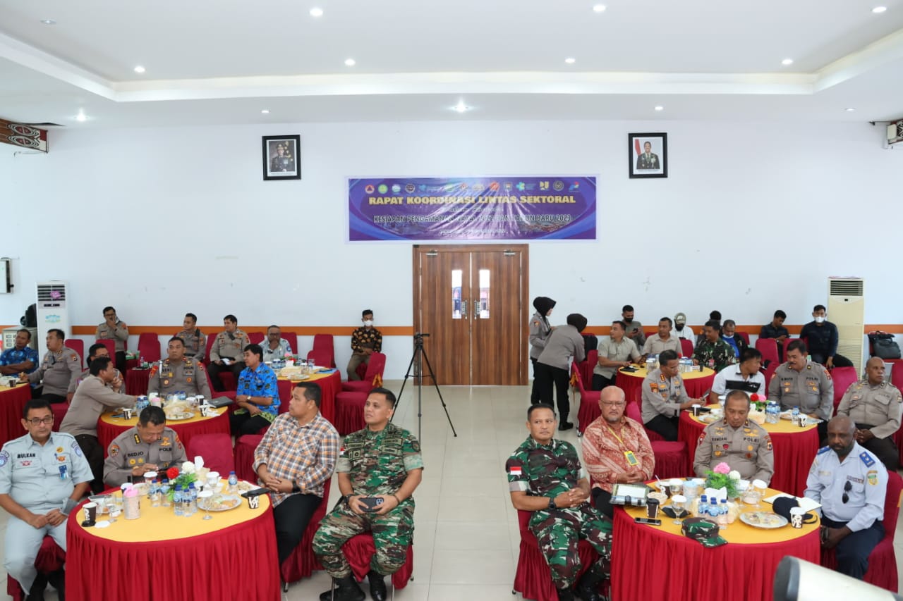 Wakapolda Papua Hadiri Zoom Meeting Rakor Lintas Sektoral Bidang Operasional Tahun 2022