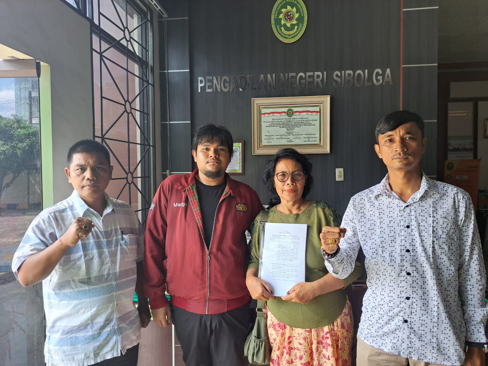 PN Sibolga Kabulkan Gugatan LKBH Sumatera, Ahli Waris Alm.Daud Timbul Samosir Pemilik Sah Lahan Seluas 796 Meter