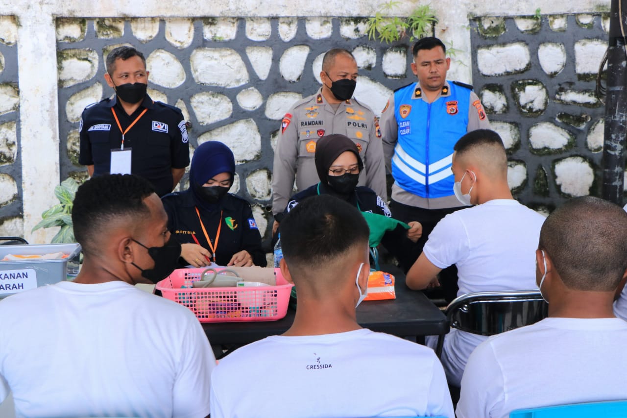 Wakapolda Papua Pantau Pemeriksaan Kesehatan Penerimaan Terpadu Bintara Polri T.A. 2023 Panda Papua