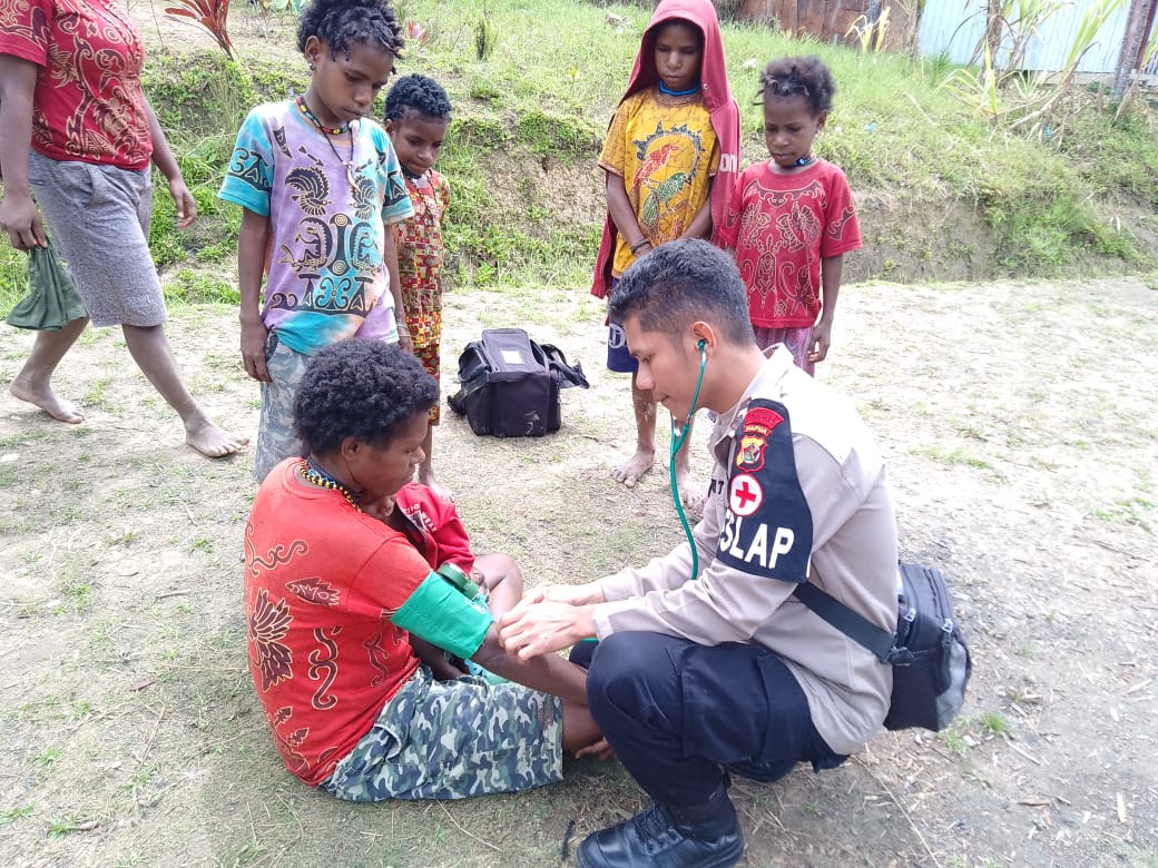 Program Keladi Sagu Obati Penderita Penyakit Kulit di Pelosok Puncak