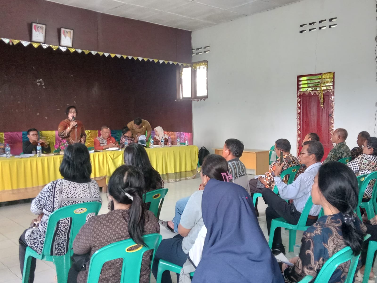 Setelah di Fitnah hingga di demo, kepala sekolah SMAN 1, Dolok Pangaribuan berikan sanggahan