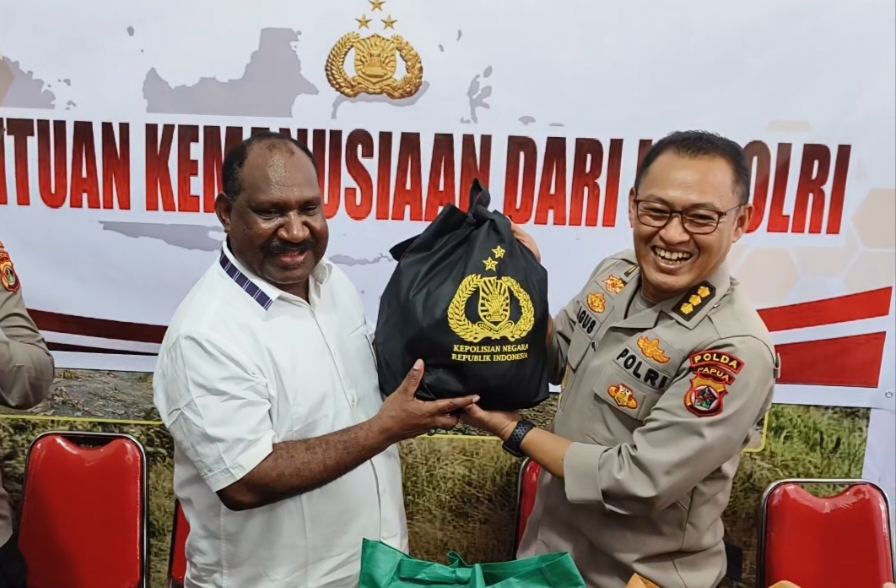 1.500 Jaket dan Sembako dari Kapolri dan Kapolda untuk Warga Terdampak Cuaca Ekstrem