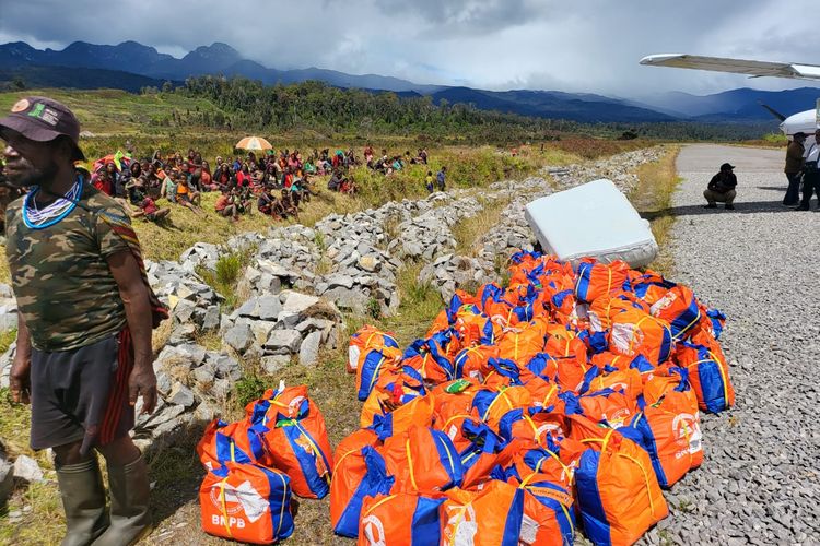Kabid Humas : Bantuan Logistik dan Peralatan di Distribusikan Untuk Warga Puncak